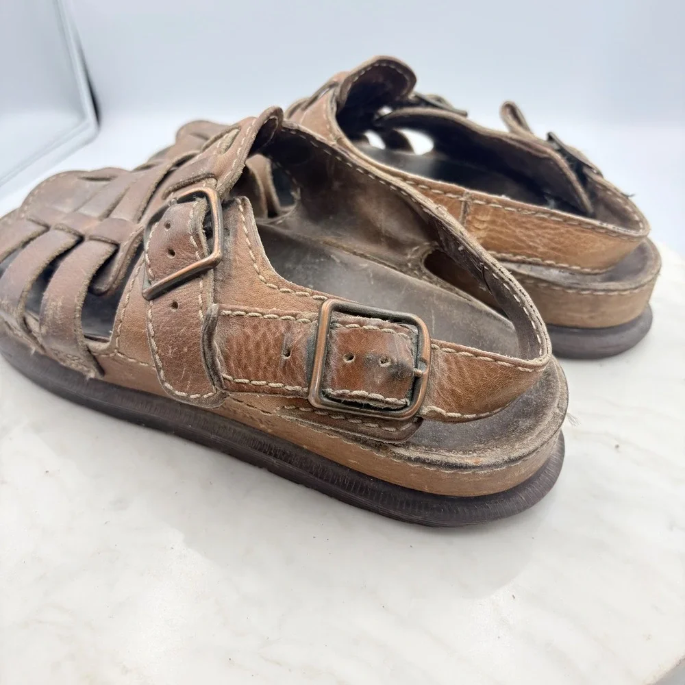 VTG Dr. Martens Fisherman Sandals Mens 9 UK 8 Brown Leather England Preppy FLAWS